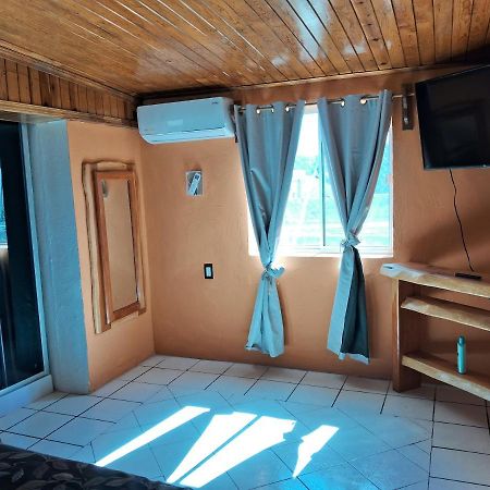Villas La Quinta كريل المظهر الخارجي الصورة