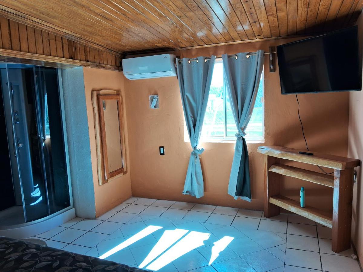 Villas La Quinta كريل المظهر الخارجي الصورة