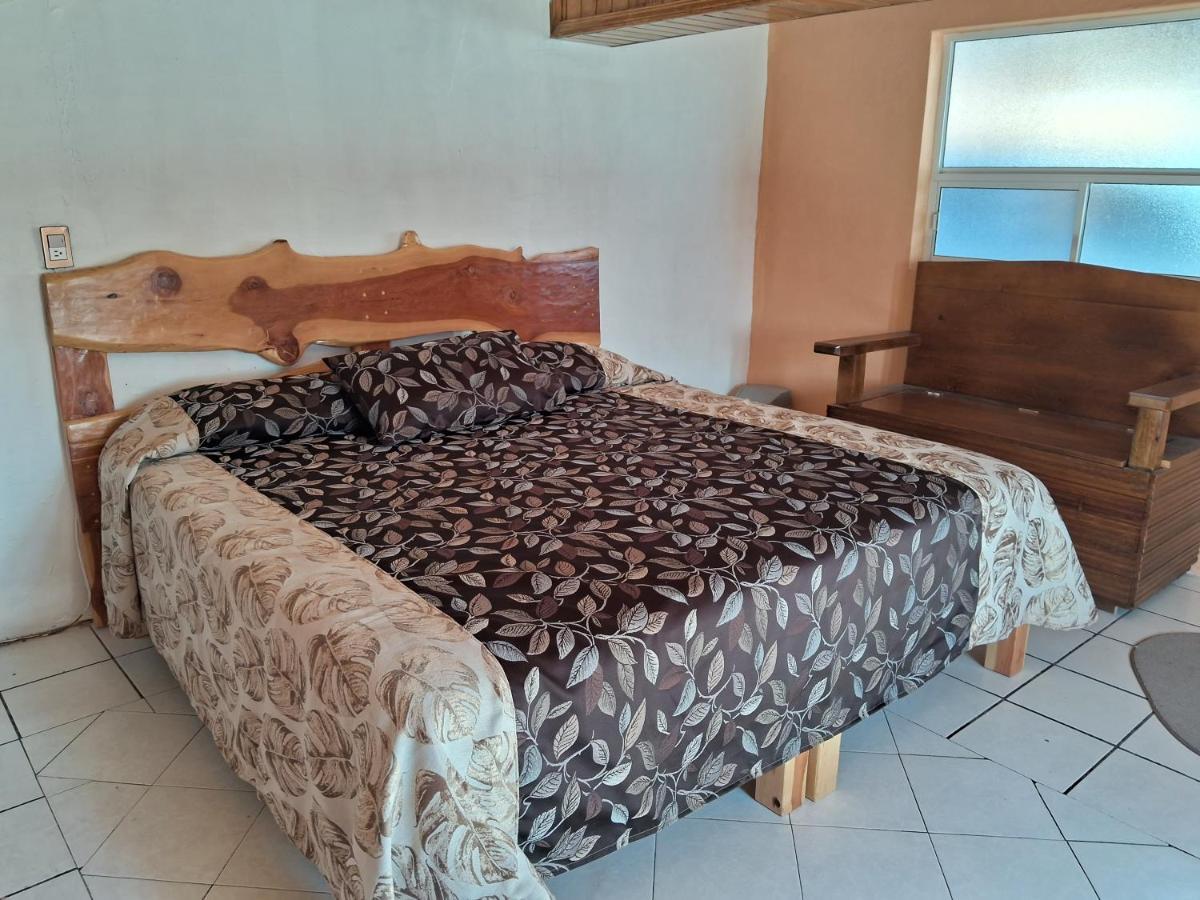 Villas La Quinta كريل المظهر الخارجي الصورة