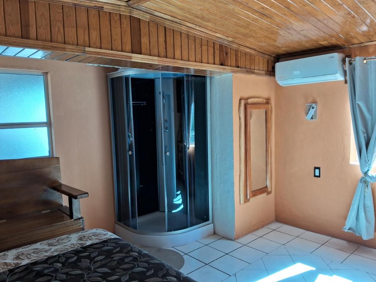 Villas La Quinta كريل المظهر الخارجي الصورة